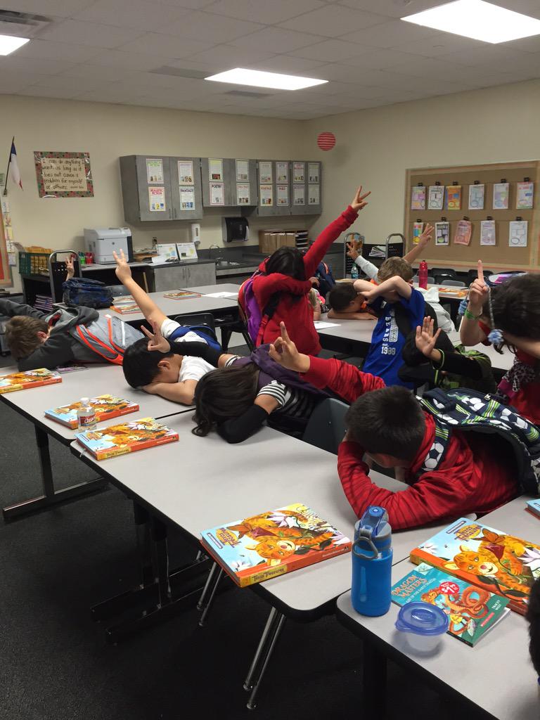 Maddie Ziegler tweet media