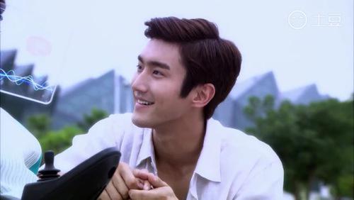 Happy Birthday Choi Siwon from Super Junior an all his rps! ^^  