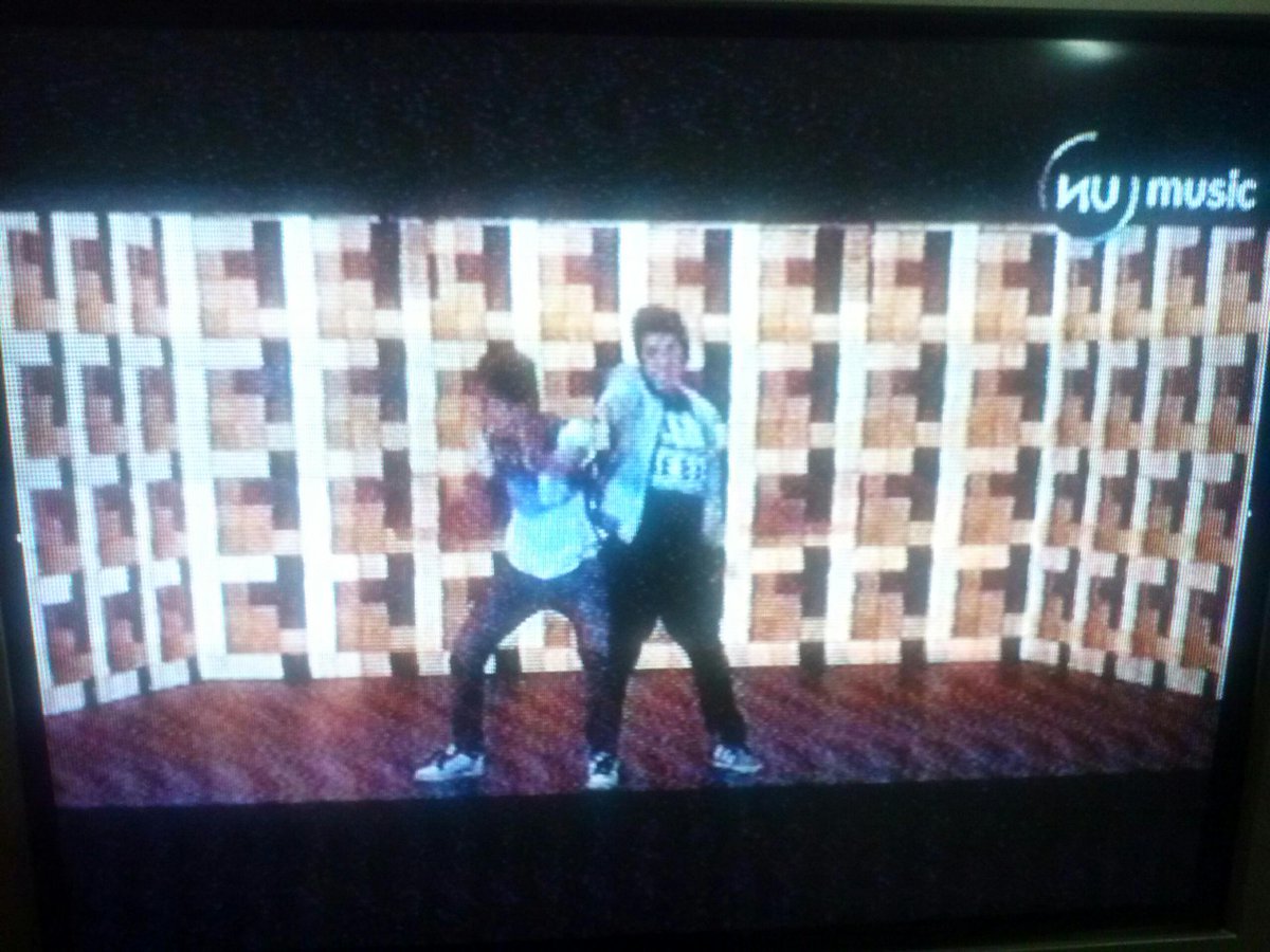 TaniaAddi's tweet image. Ya se está haciendo costumbre prender la tele y ver Ven A Bailar &amp;lt;3 @mariobautista_