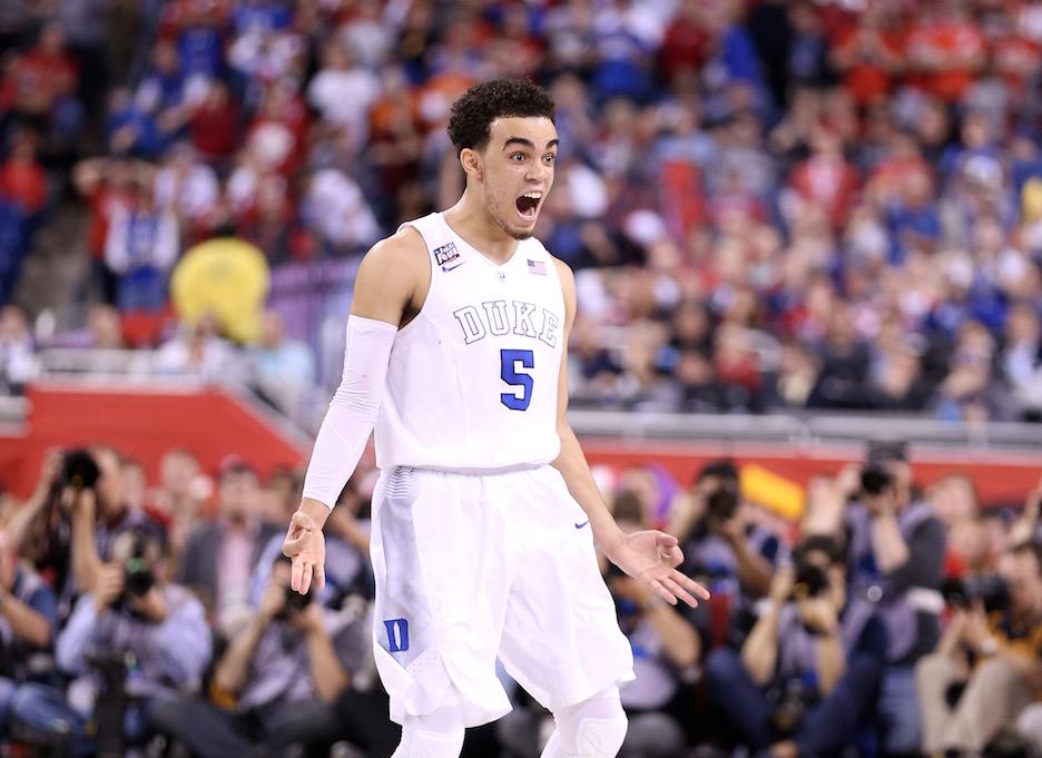 BleacherReport's tweet photo. VIDEO: The 2015 version of “One Shining Moment” is just as magical as years past http://t.co/Wx4wjahdG6 http://t.co/WuKl6ZR8mW