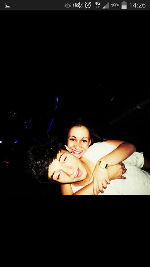 222Xomo's tweet photo. Hoy le quiero regalar a la vida una sonrisa,por ponerte en mi camino y ser dueño de mi vida @RaKelCnK http://t.co/53G9DzniDI