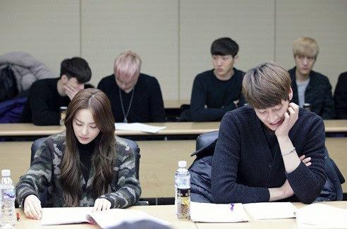 MyKoreanDramaID's tweet photo. #SandaraPark and #KimYoungKwang Script Reading #DoctorIan http://t.co/KxBYcRnmBO