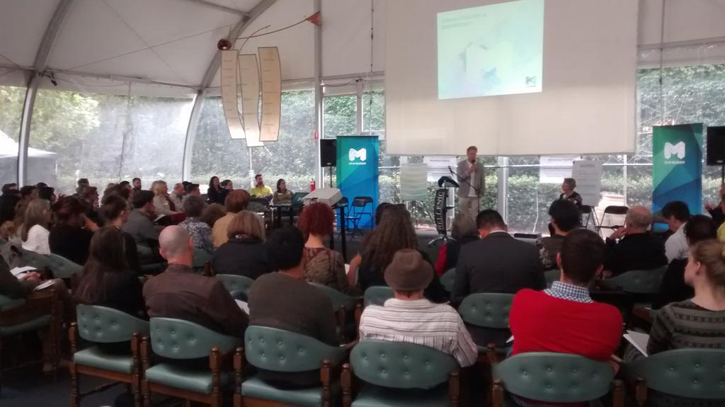GibbonTake's tweet photo. Massive turnout to discuss urban ecology in Melbourne today - with more again tonight http://t.co/espNGkLihT