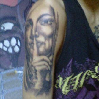 Pejuang seni tattoo