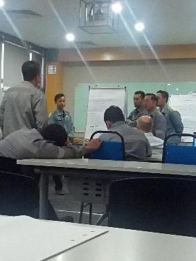 brw_zzh's tweet image. I&apos;m tried to avoid from sleepy.. #workshop #EmergencyProcedure