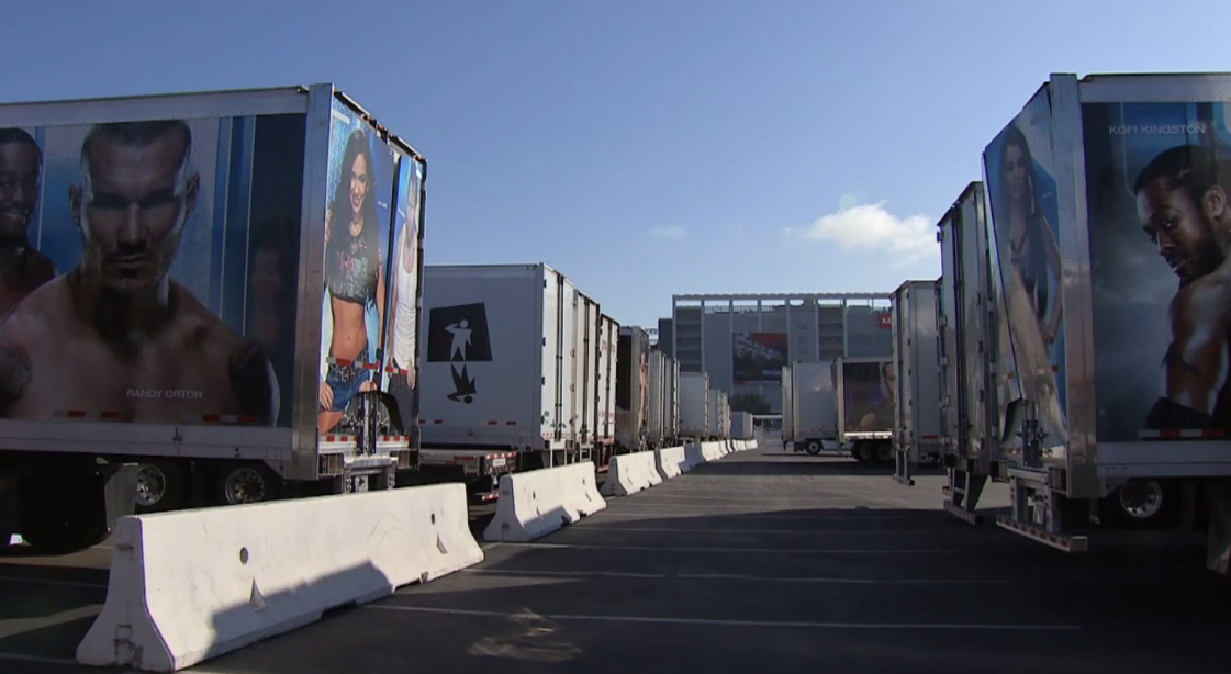 SkySportsNews's tweet photo. Wrestlemania 31 takes place in California's Silicon Valley on Sunday. It's live on Sky Sports Box Office: #SSNHQ http://t.co/0oPnJWFGKk