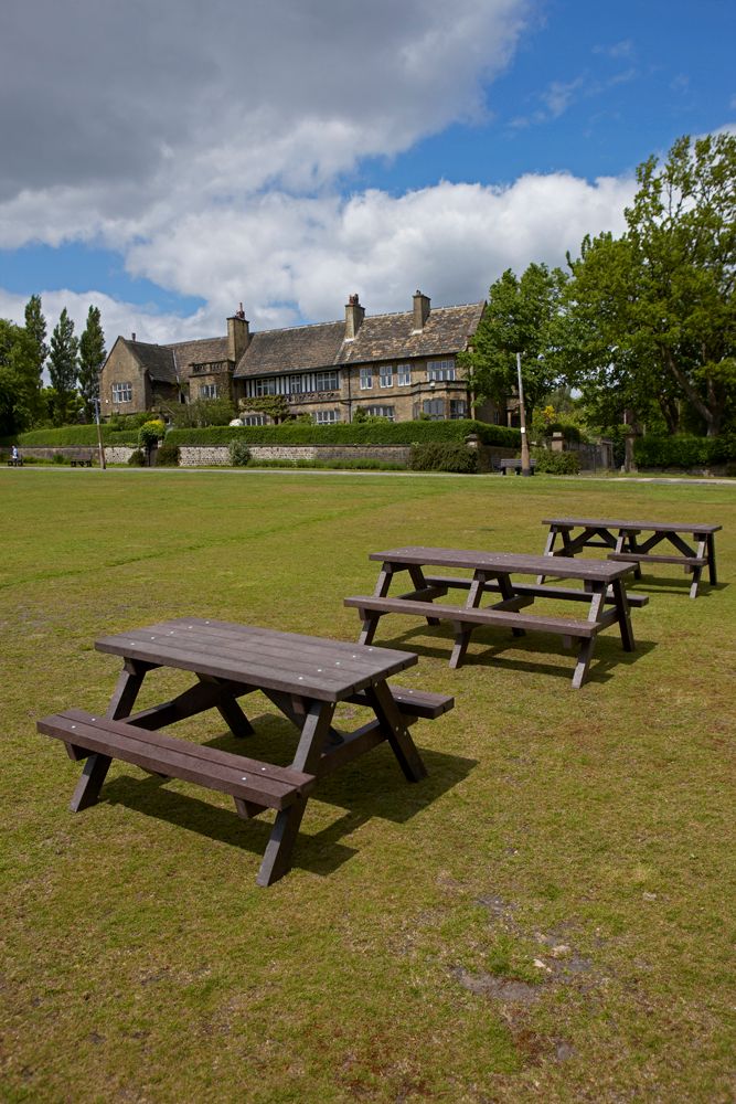 SeanAtHahn's tweet photo. @HahnPlasticsLtd have a huge range of furniture made from recycled plastic. No maintenance and no decay . http://t.co/R5RXApuOPr