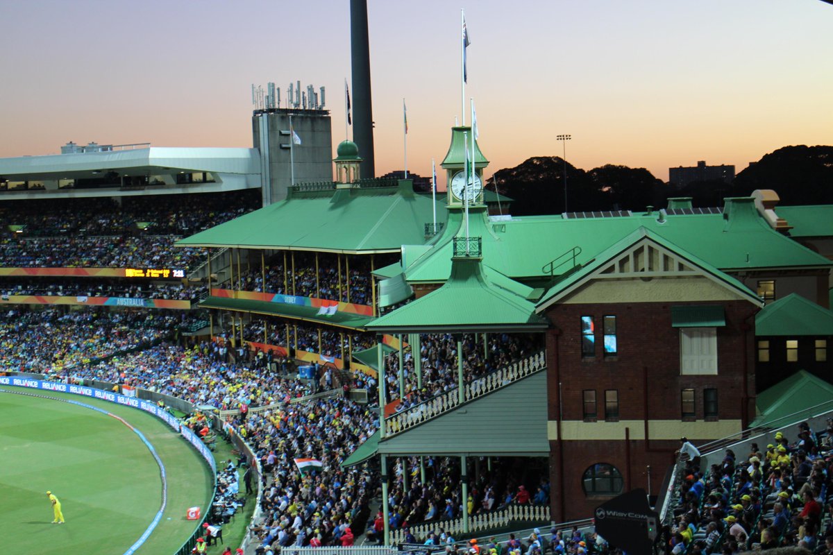 Stunning view over the famous pavilion as the sun sets for the last time at the <a href="/scg/">Sydney Cricket Ground</a> this World Cup. #CWC15