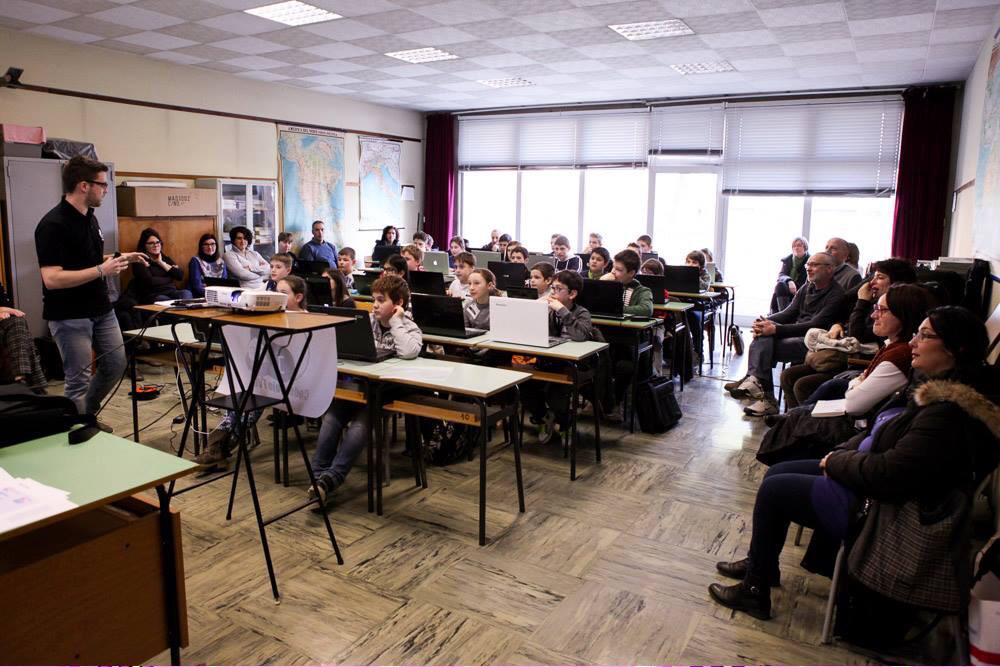CDojoCasarsa's tweet image. "Ci sono bambini che cambieranno il mondo!" @matteojordan at work