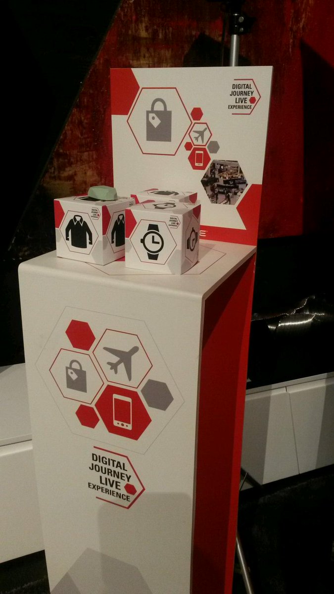 Carmenpizarro's tweet photo. Digital journey live experience. New business models, new customers, new needs. @oracle_es #realtimeoracle http://t.co/3GteszMk2g