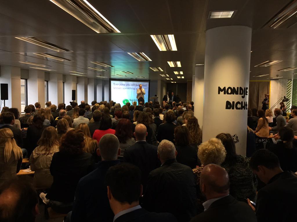 msijgers's tweet photo. Nu tijd voor @VincentAriens #S2M, uitdaging om ons verhaal in 10 minuten te doen:)) #GoForIt #StartPopUpNow http://t.co/cASVyED5QF
