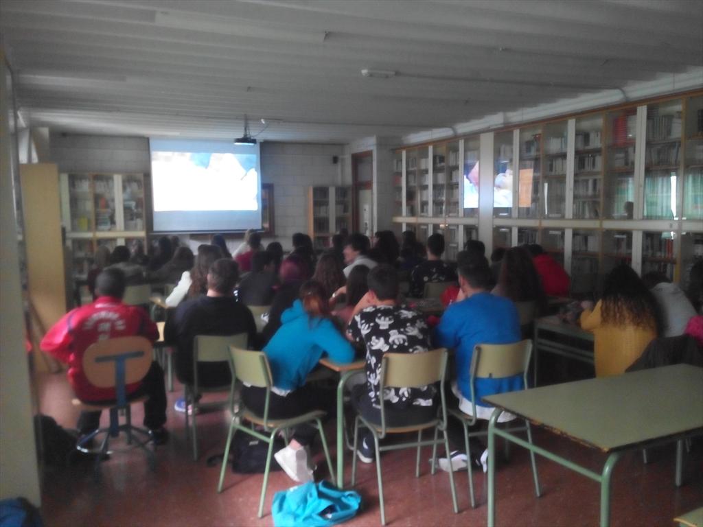 Hoy formamos a alumnos de 4° de ESO del IES Arroyo De La Miel en #SVB y #DESA