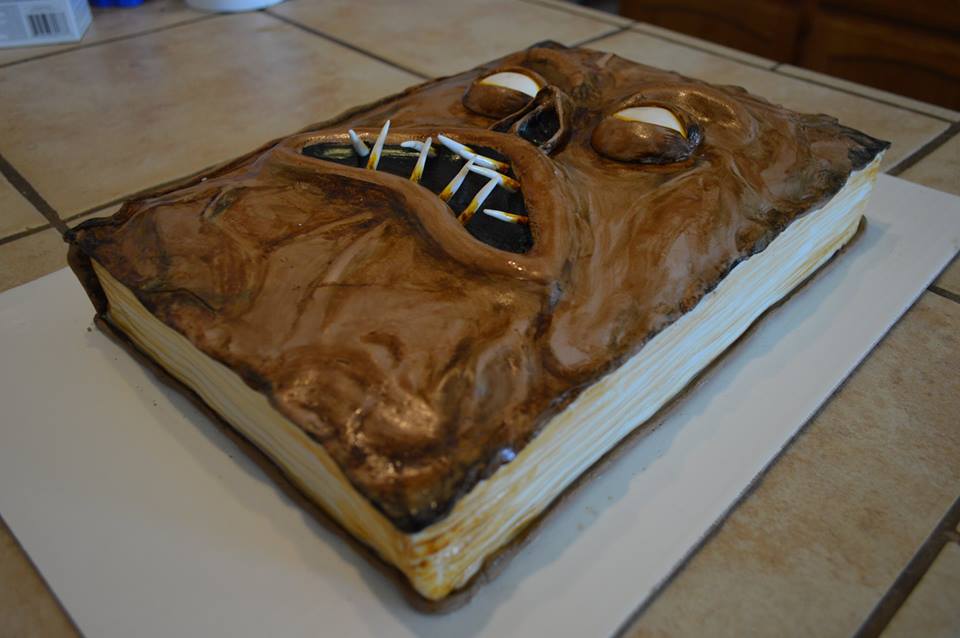 theresatilly's tweet photo. “@orch_in: Necronomicon birthday cake my mom made. Evil Dead anyone? http://t.co/KFeZVeXpyX http://t.co/tATxxZrQil” Yum