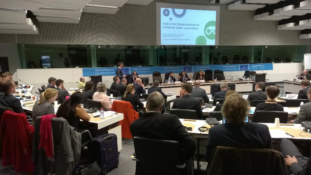 A panel finds that bringing #PensionsTogether into a tracking service would increase pension awareness. #TTYPE