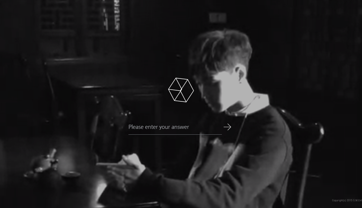 knockknock0408's tweet image. THE ANSWER IS 'EXO-L'