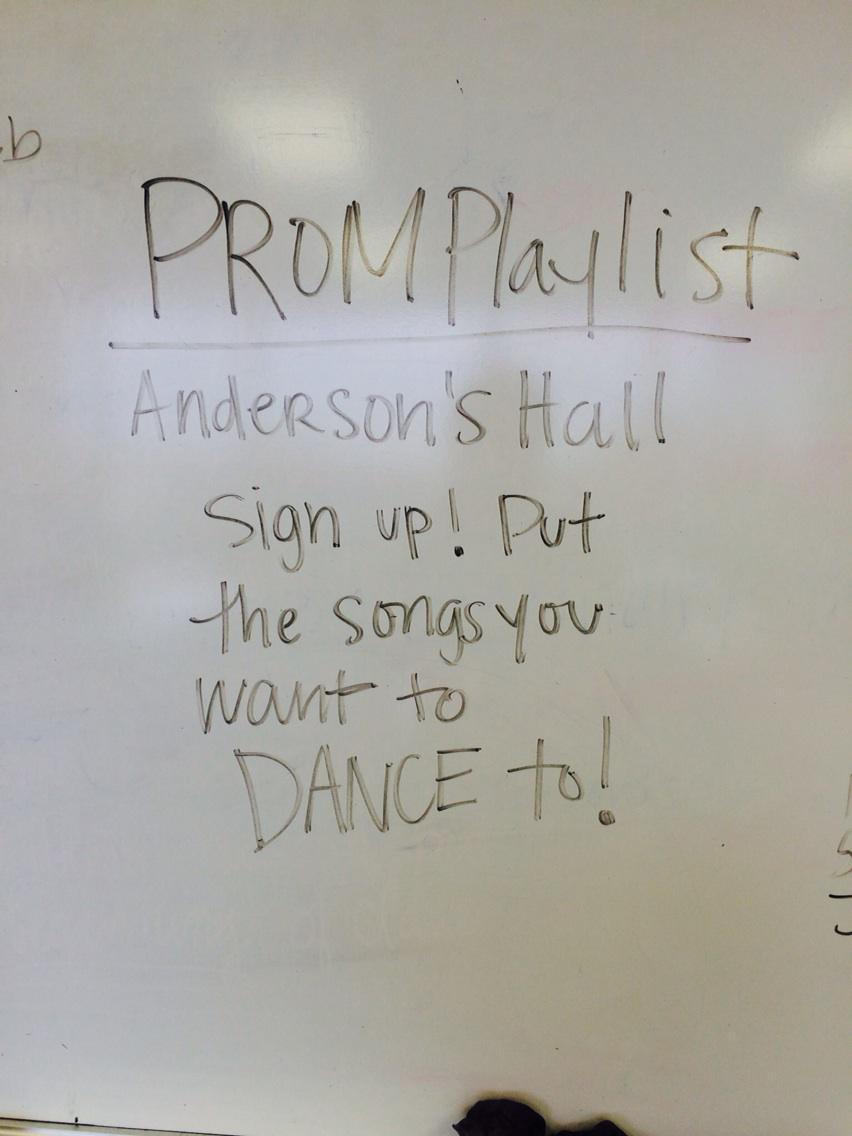 MariTaughtYou's tweet photo. ๐จโ ๏ธ #PromPlayList #Seniors2015 GO put what y'all wanna hear, so we can have a good time! ๐จโ ๏ธ http://t.co/FimdpjjHl4
