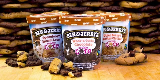 BenJerrysNL's tweet photo. Yihaaaa! Meet our new Cookie Cores! Een (h)eerlijke crunchy core omringd met romig ijs &amp; lekkere cookies! http://t.co/vfOEBFi61B