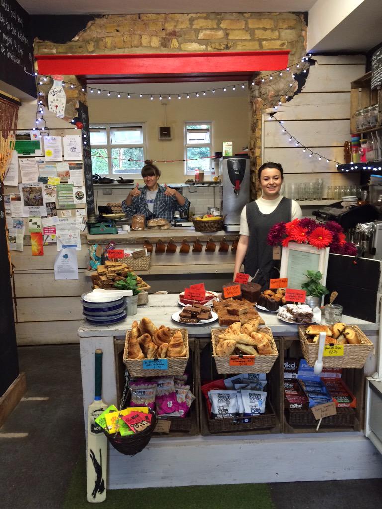 browngreencafe's tweet photo. New kitchen extension at Mayow park is done! Open as usual today! #workedthroughthenight #readyforsummer (& Easter!) http://t.co/SQAdpRQVUh