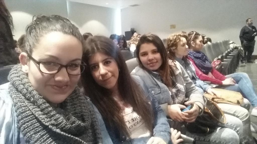 Cristinalns's tweet photo. En las V jornadas de Trabajo Social y género @ana_m_irina @nomayra93 #IDEtsUAL http://t.co/2P9B7h2M3g