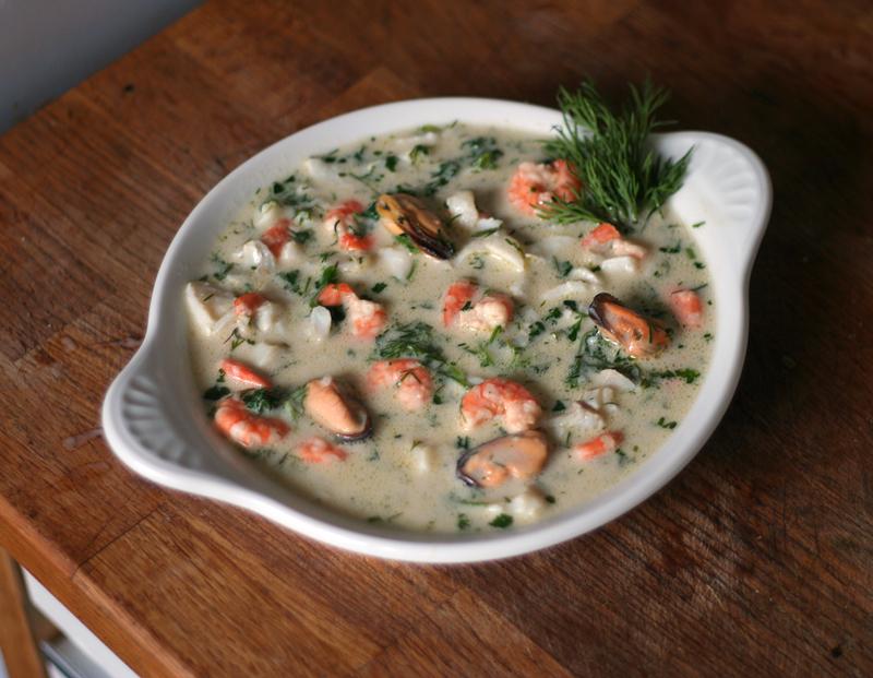 wotchers's tweet photo. #TodayInMyKitchen Seafood Pottage, circa 1700 #MS3082 @WellcomeLibrary http://t.co/FJExGSPqDI