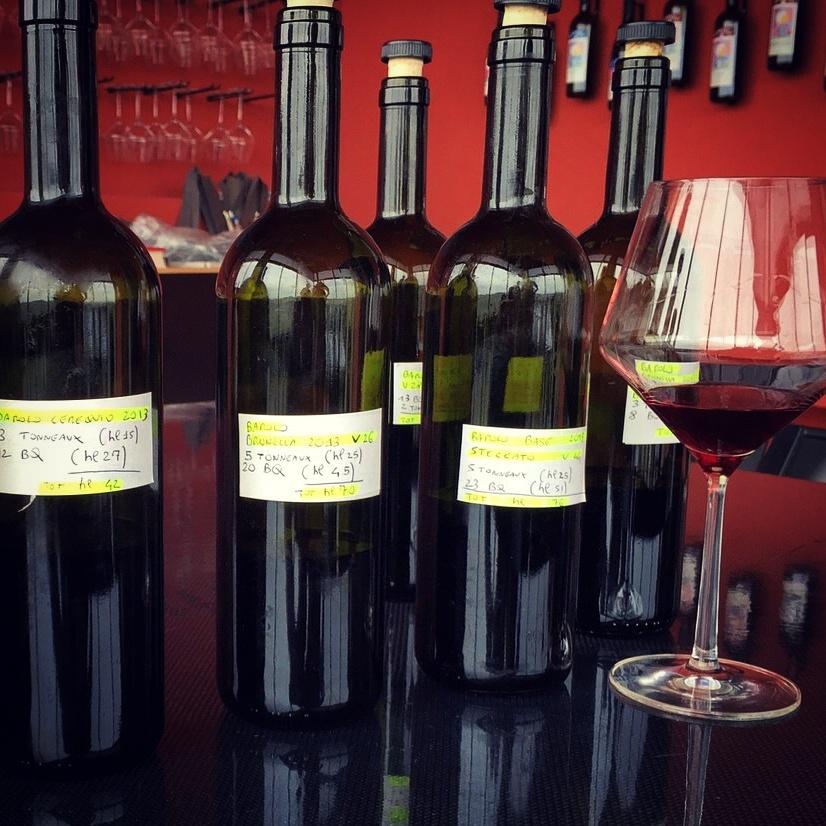 borolivini's tweet photo. Exclusive preview of our #Barolo 2013. Who'd like to join us :)? #boroli #borolivini #villero #cerequio #labrunella http://t.co/BveO9RPEKD