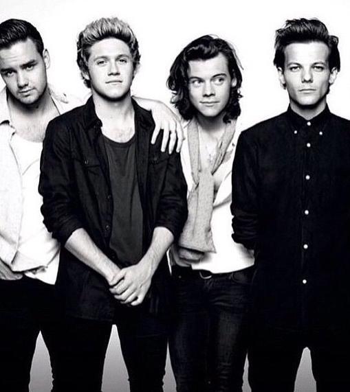 myr1deordie's tweet image. THIS DOESN'T LOOK RIGHT

THIS IS NOT ONE DIRECTION

#AlwaysInOurHeartsZaynMalik