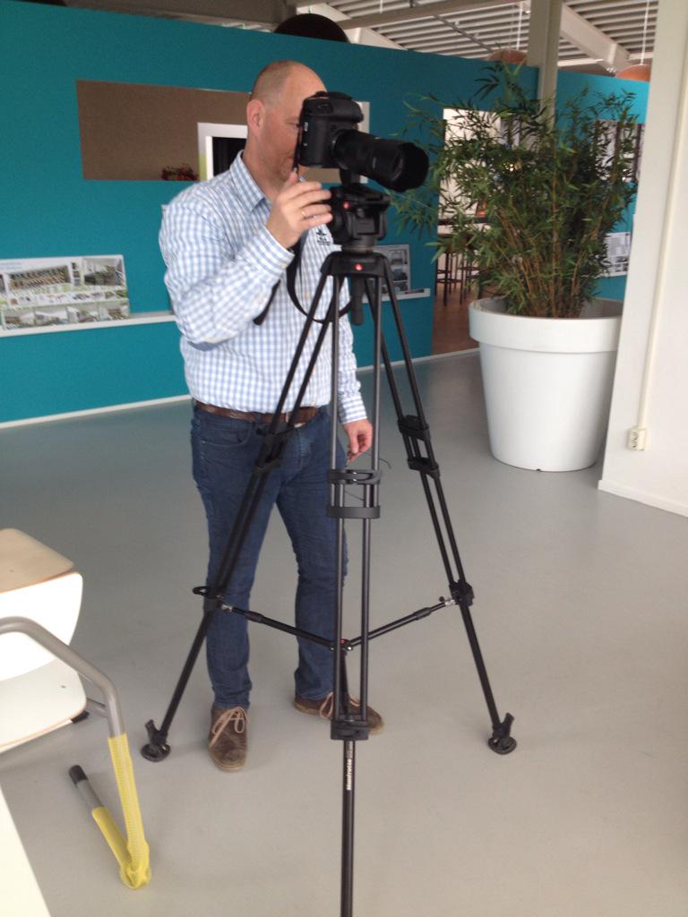 wim_schie's tweet photo. Fotografie voor de nieuwe #eromesmarko website ! http://t.co/gDew9FDro4
