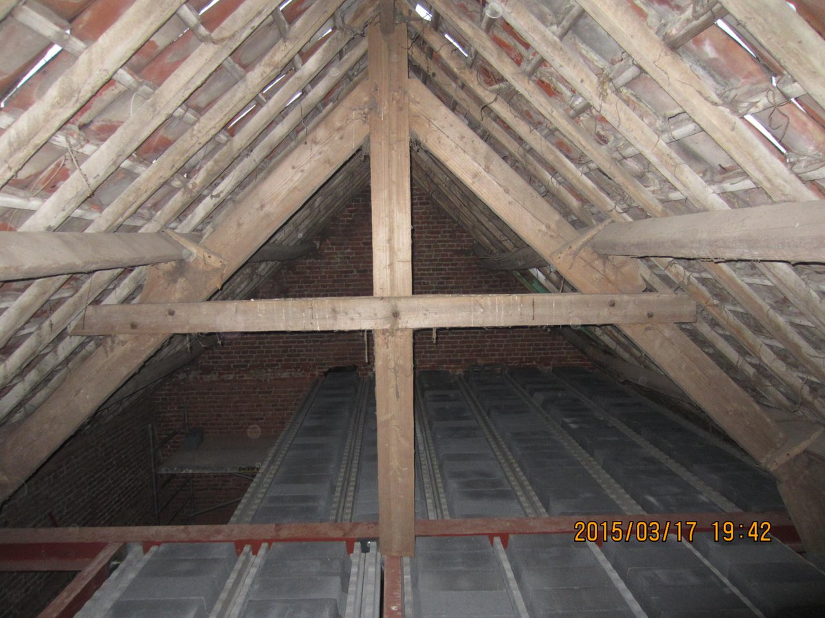 JeanGrell's tweet image. Rénovation complète d'une grange : Préparation et ensuite la coulée de la 2éme dalle de béton