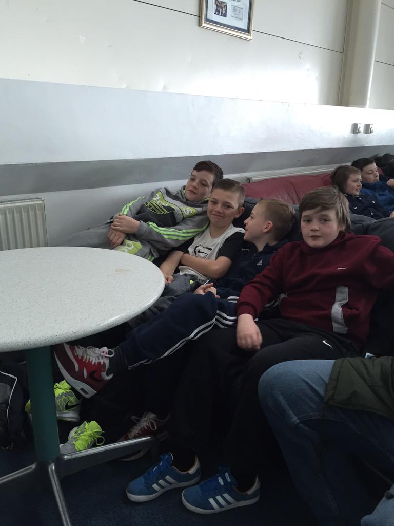 P7 relaxing before the curling!