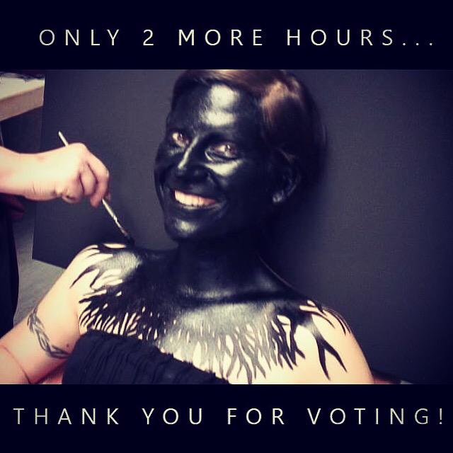 PornPunkPoetry's tweet photo. Just 2 hours left! Help us a little more and we can enter top 20! #VOFF5 #makedown http://t.co/PW5INHRim6