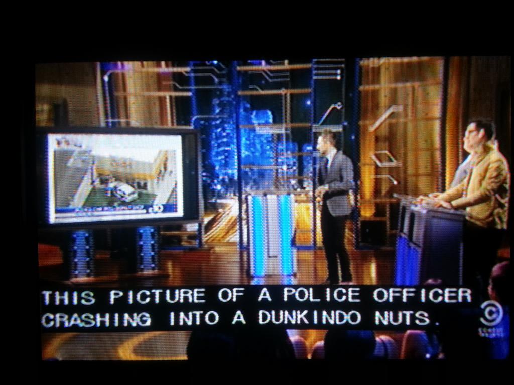steven_snyder's tweet photo. @midnight found this closed captioning amusing. Dunkindo Nuts. http://t.co/4YuJwxiQCr