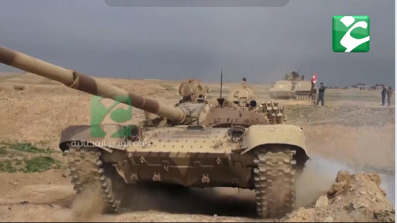 دبابات T-72 ايرانيه داخل العراق !! CBBj80VUwAA1xbP