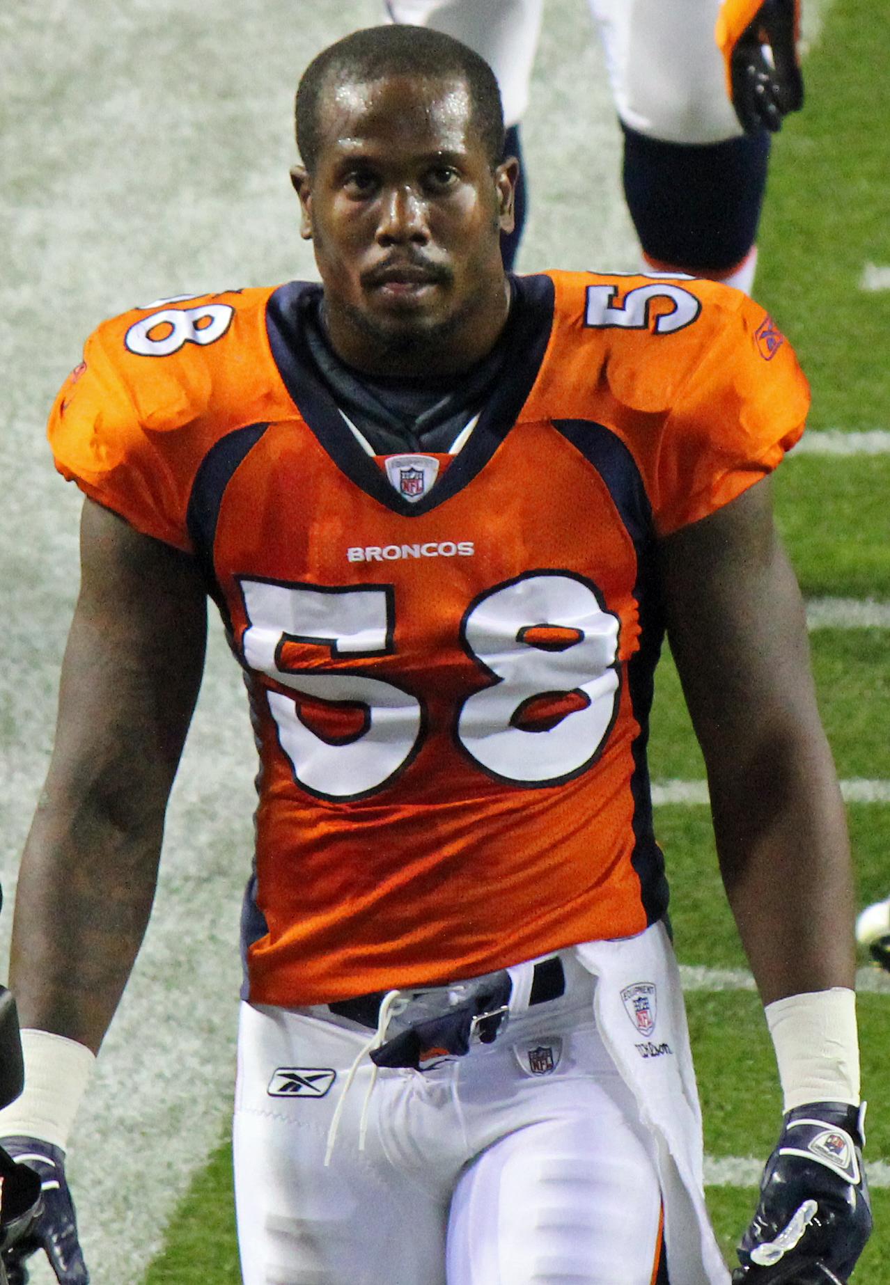 Happy 26th birthday to the one and only Von Miller! Congratulations 