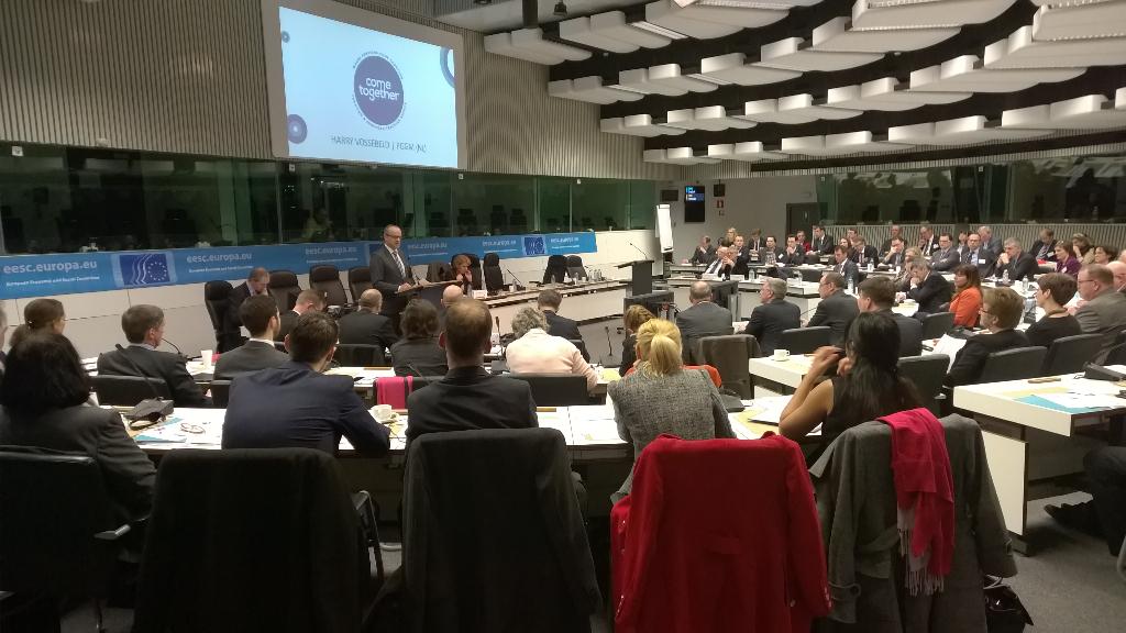 Fully booked #TTYPE conference venue at <a href="/EU_EESC/">European Economic and Social Committee</a> seems enthusiastic. #PensionsTogether indeed.