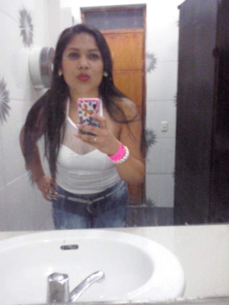 cindychilon1830's tweet photo. K noches xD http://t.co/R3sTIvWxRQ