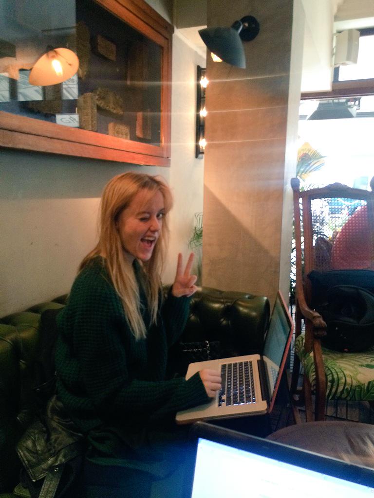 Ivvy-Chloé tweet media