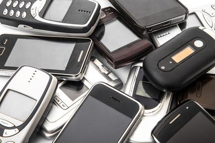 TELUSBusiness's tweet photo. 5 awesome uses for your old #smartphone & #tablet. #TechTip #telustalkstech http://t.co/0YcPNcq8v6 http://t.co/8G5uIjLsIY