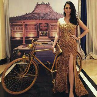 FCaurakasih's tweet photo. Kesayanganku dan kesukaanku teh barbie @aurakasih87 cc:: admin @sii_windha http://t.co/W35ZbjjMpW