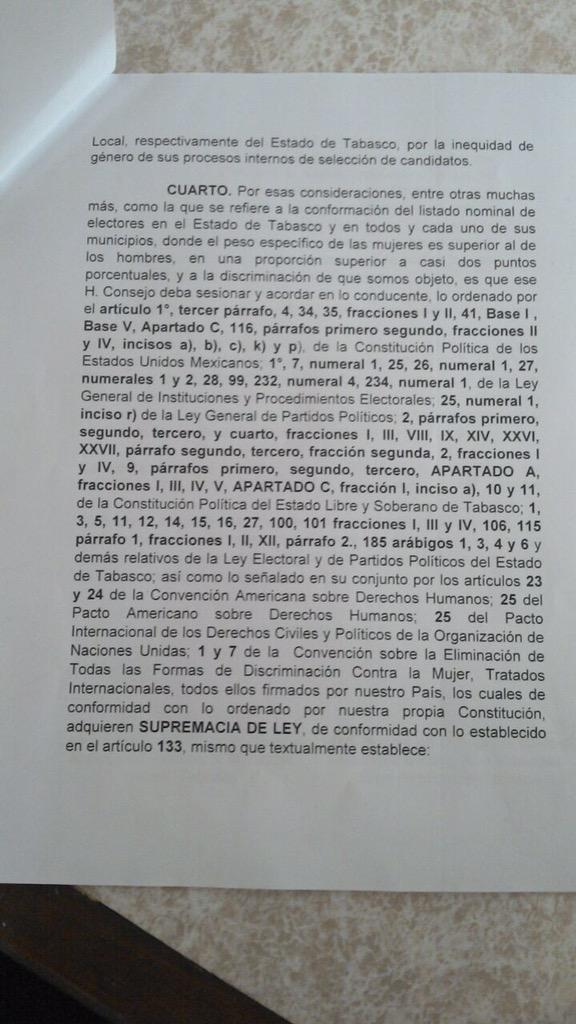lorenabeauregar's tweet photo. Este es el documento en defensa de la #EquidadDeGenero que entregamos hace unos minutos en el @IEPCTabasco @EPN http://t.co/woCp3XE8GR