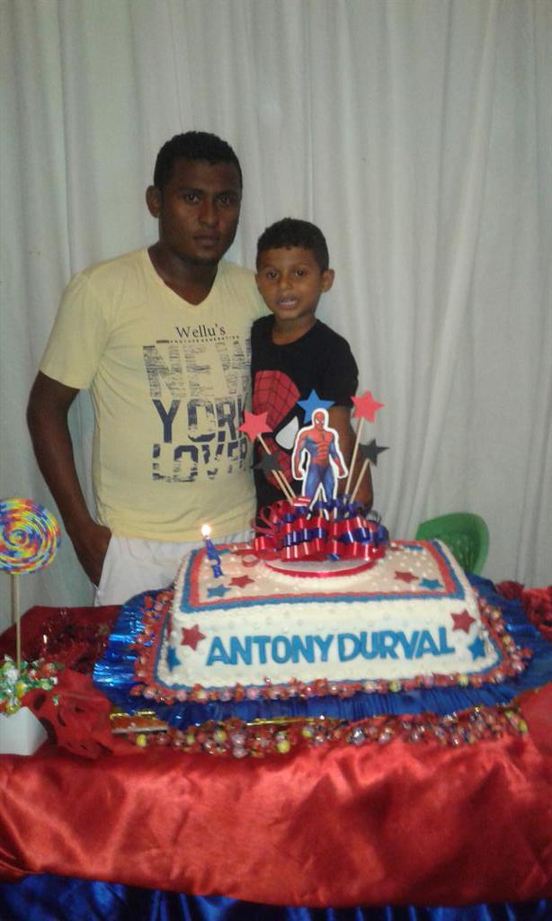 Anthony Donny tweet media
