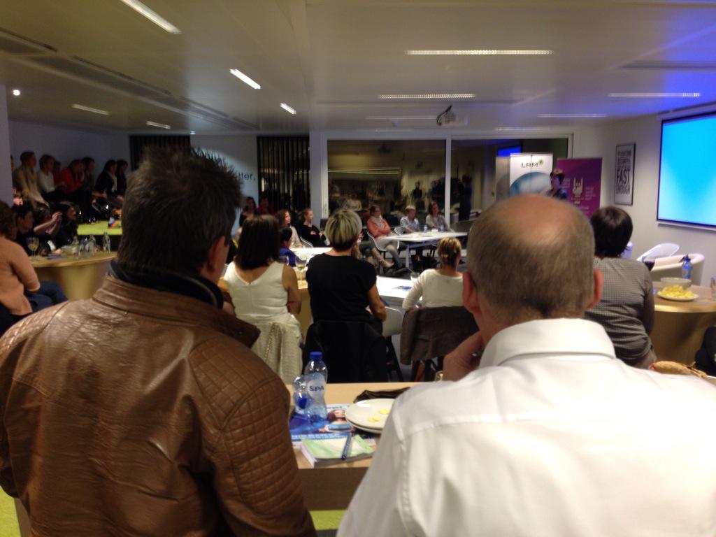 SchoofsNele's tweet photo. 80 #straffem en 2 heren @pKestens @DominiekCLAES @cordacampus #cordaincubator http://t.co/5JdGtnqKTn