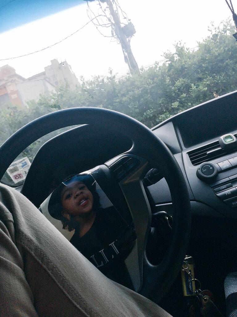 2ashxo's tweet image. #duckoff 😏