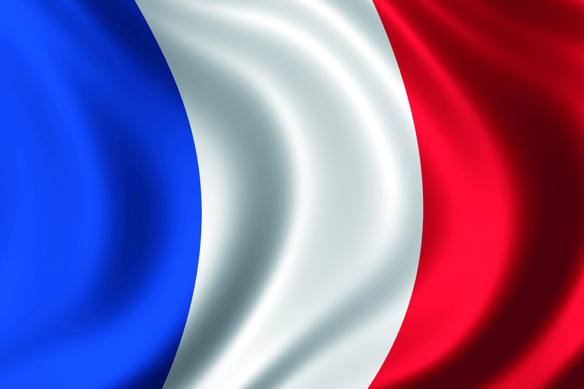 Footballogue's tweet photo. [#SONDAGE] Si vous pensez que l'@equipedefrance va s'imposer ce soir RT !!!
#FRABRE http://t.co/VE7ZF6nt93