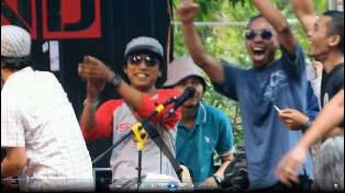 RT "<a href="/AvepScoot/">BASTARD SC</a>: Juara bareng brothers sunset... <a href="/playVreggae/">Play V Reggae</a> feat bro sunset #reggae_island pic #4 "