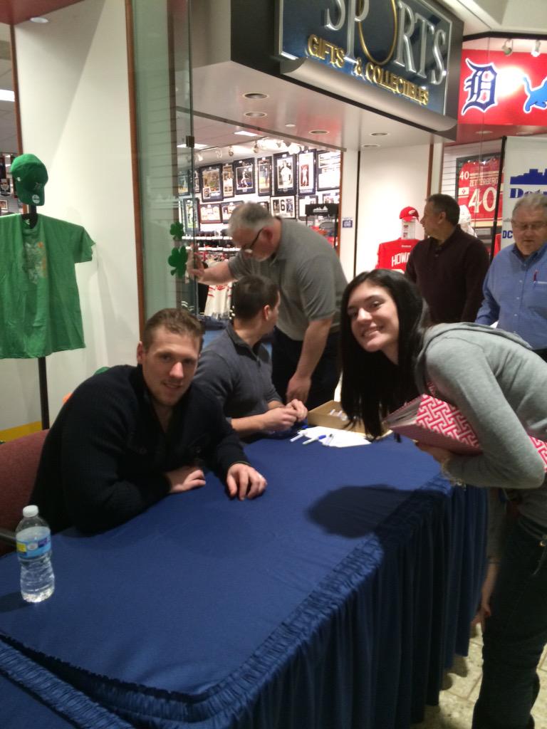 Happy Birthday Jimmy Howard!!!   