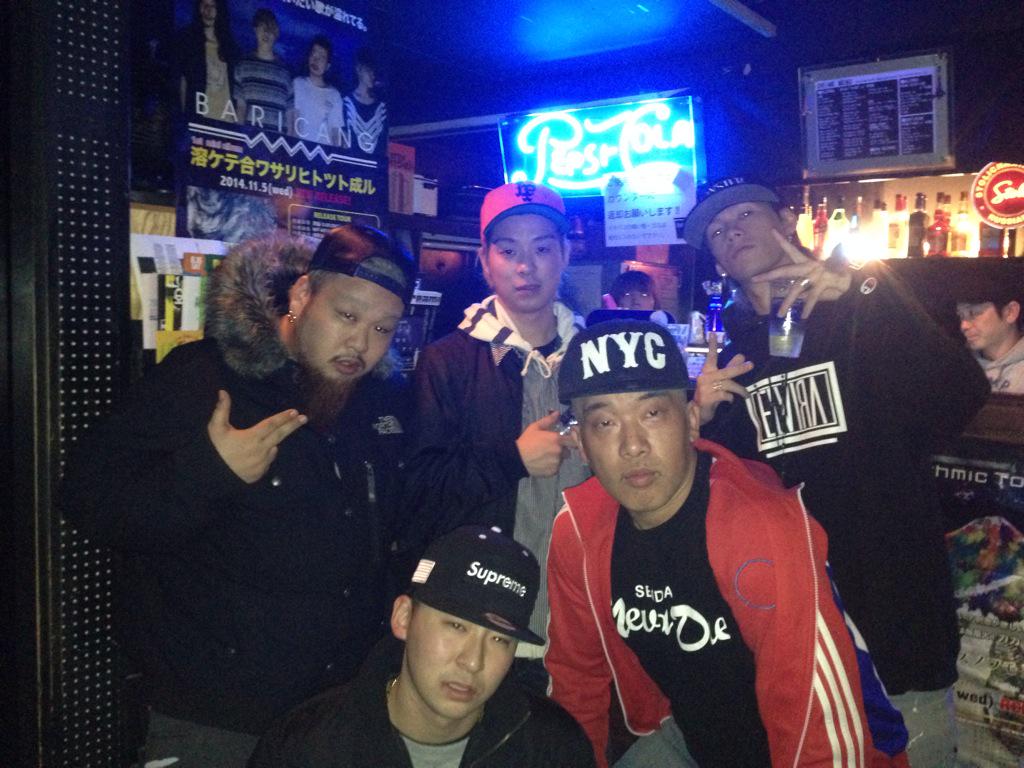 _dj_ambitious's tweet photo. TENZANの後輩 @st019tk と仙台からt.b.tも交え #DIAMONDBERRY http://t.co/p4CwoB84wb