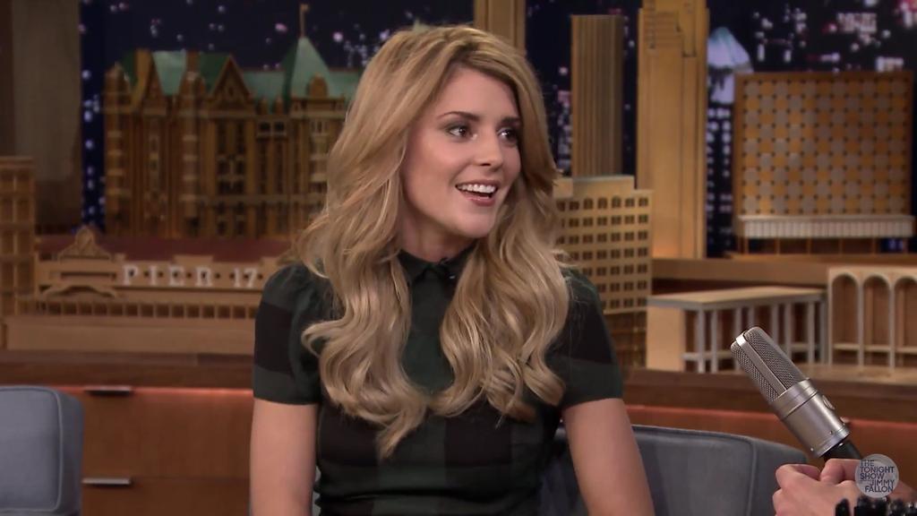 kleinsasa's tweet photo. @gracehelbig Loved you seeing on @FallonTonight 😊 Here my fave moments #GraceOnFallon http://t.co/YHJcTeDwff