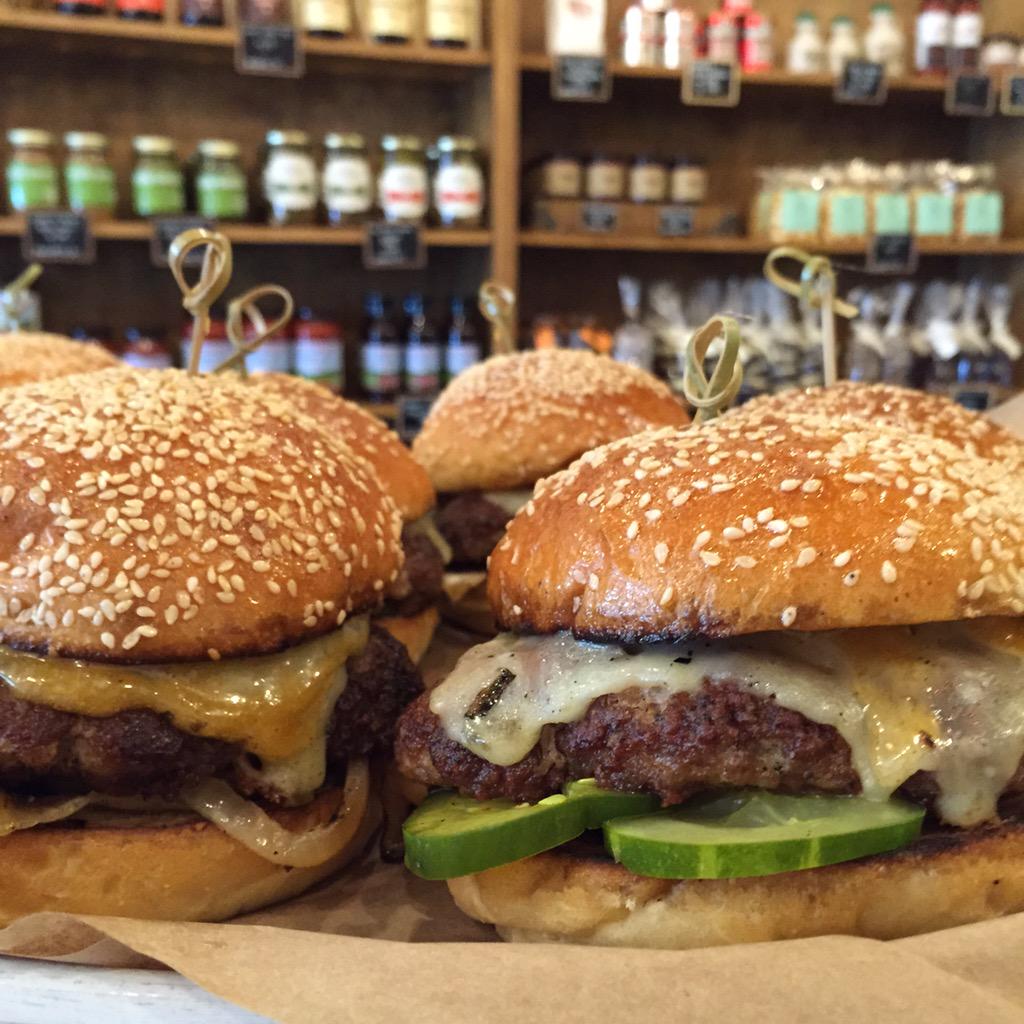 Blackbird Farm Pork, Pickles, Onions, Cheddar, White BBQ #thepantry #blackbirdfarm #avenuen