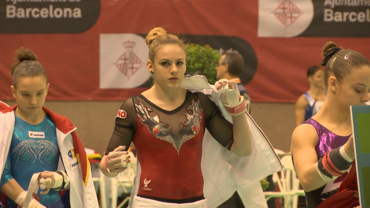 mtvitalia's tweet photo. Parola chiave: determinazione! #Ginnaste http://t.co/YiKs5Vt2ZY