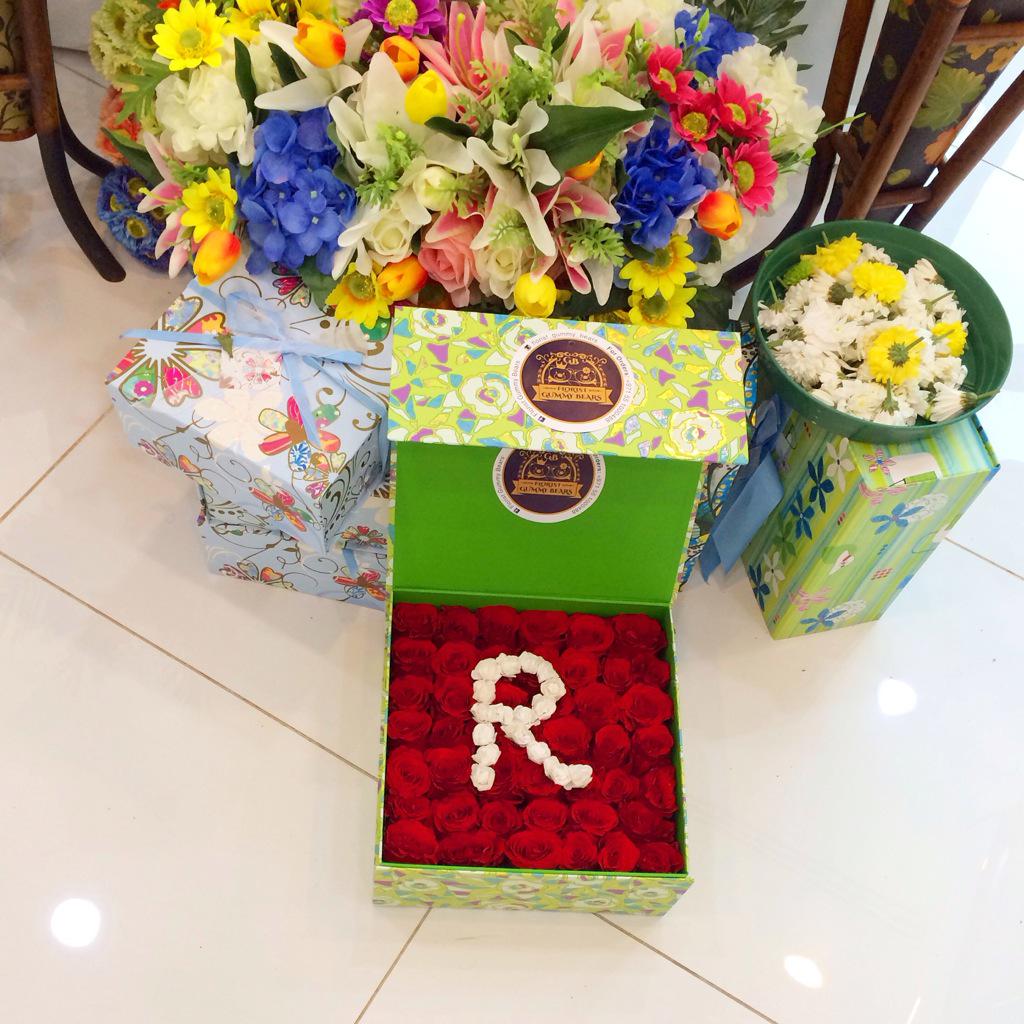 FloristBears's tweet photo. http://t.co/nlSBfalamn